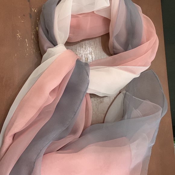 La via della seta scarf made in como Italy 100%chiffon - Picture 1 of 8